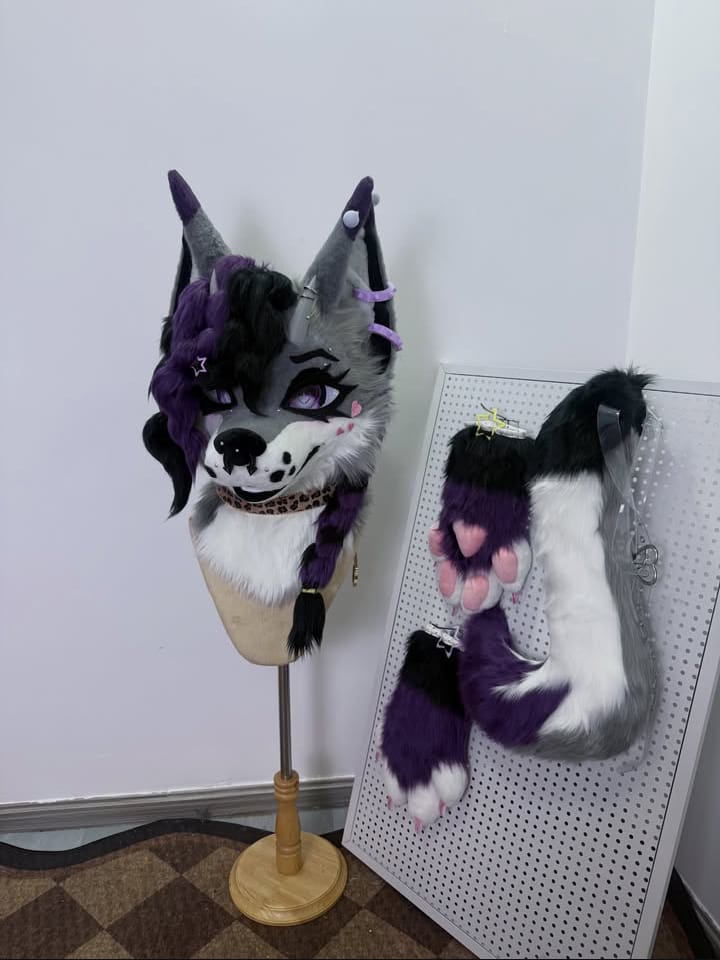 Violet, fursuit head
